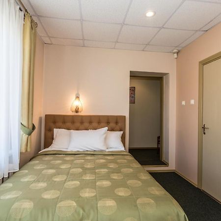 Medziotoju Kiemelis Hotel Паланга Екстериор снимка