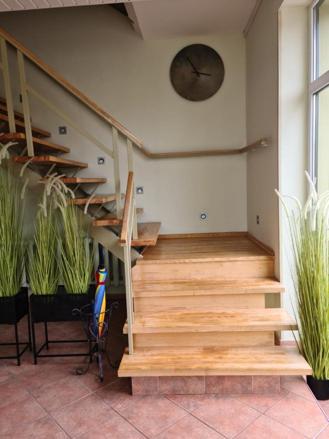 Medziotoju Kiemelis Hotel Паланга Екстериор снимка